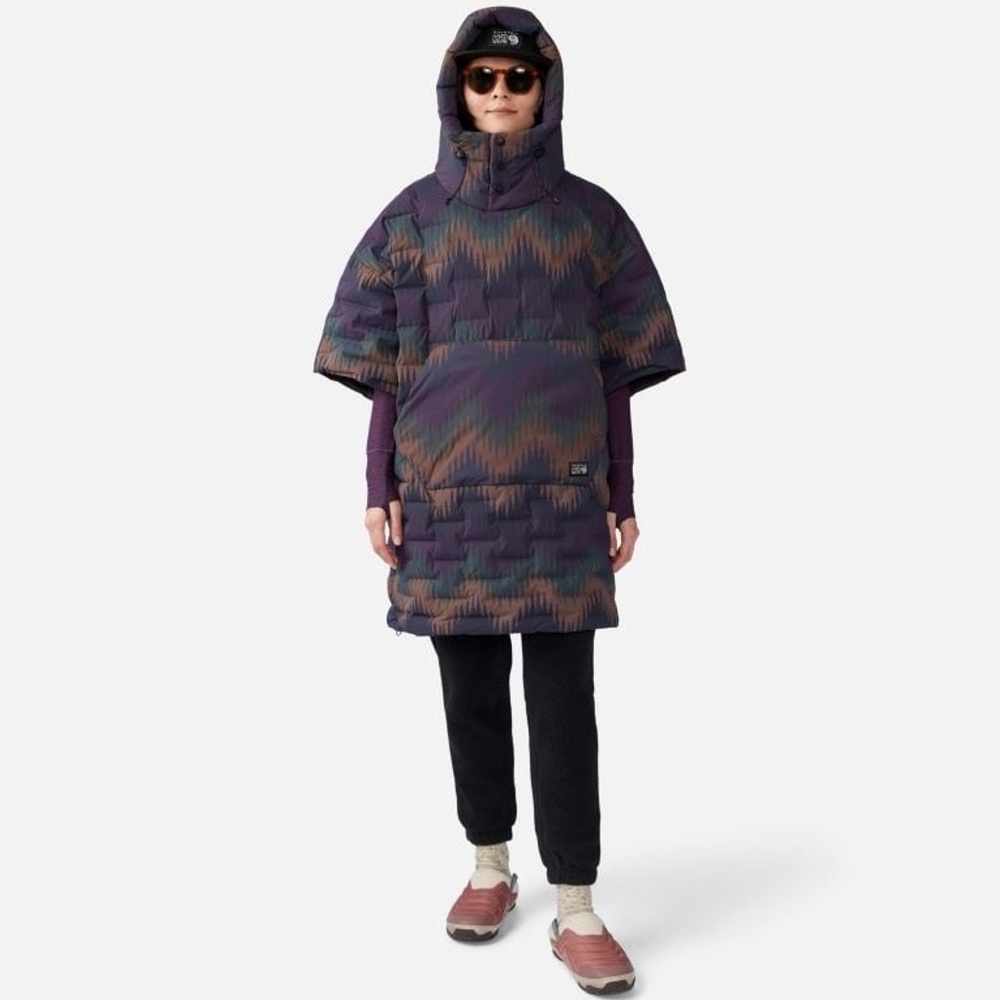 NEW W/ TAGS Mountain Hardwear Stretch Down Poncho! Style is UNISEX